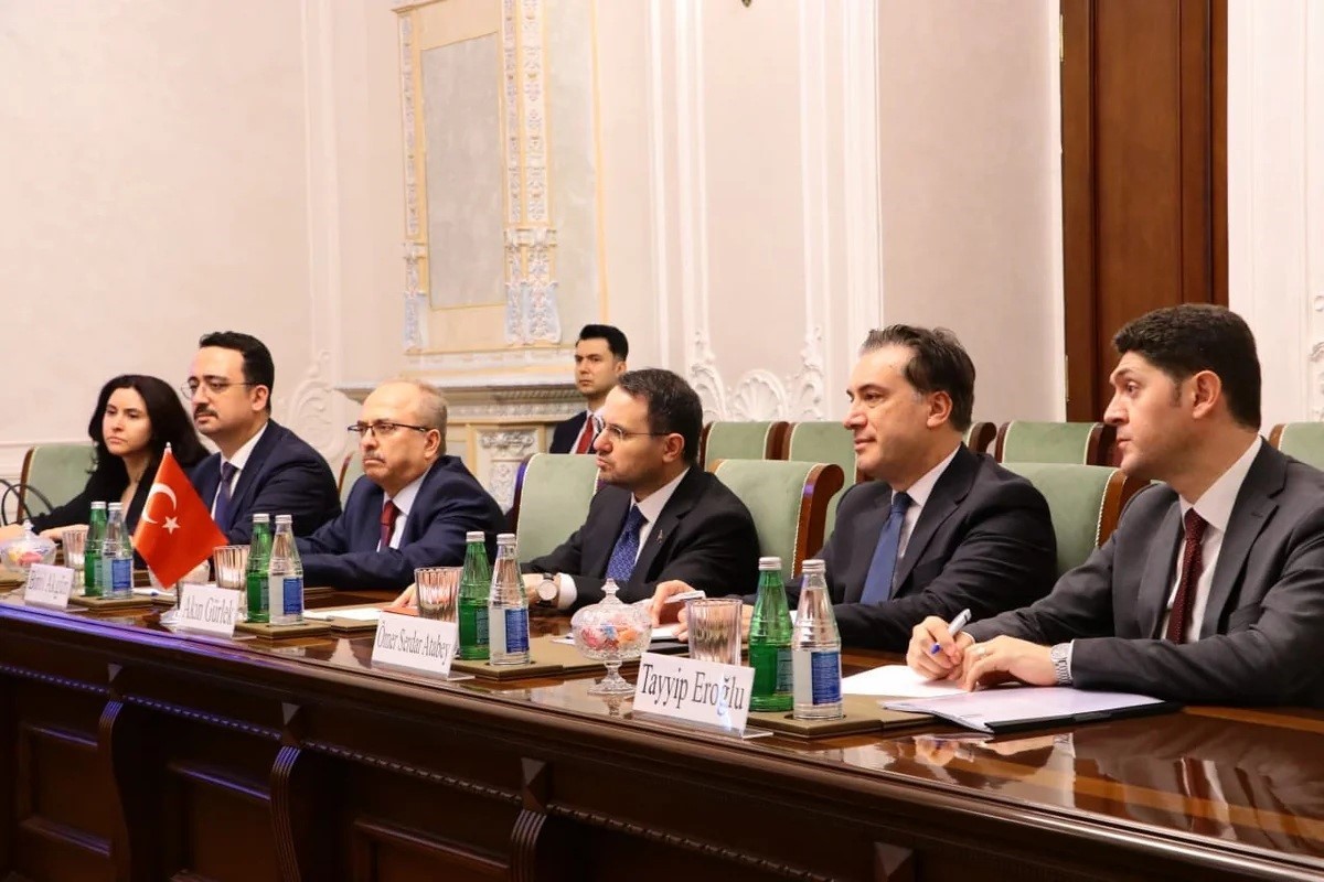 Adalet Bakanı Gürlek, Azerbaycan Başsavcısı Aliyev ile bir araya geldi