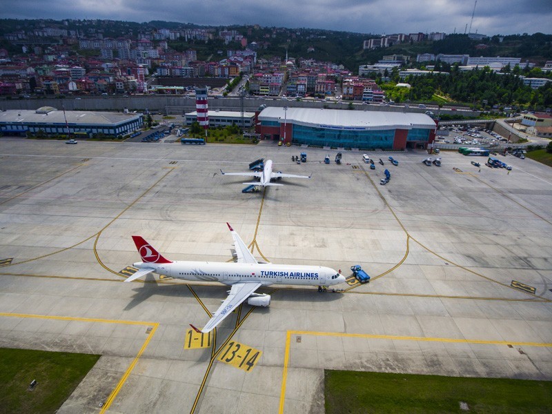 Trabzon’un 69 yıllık hava kapısı tarih olacak: 100 milyon ton kaya ile Trabzon’a yeni havalimanı inşa edilecek