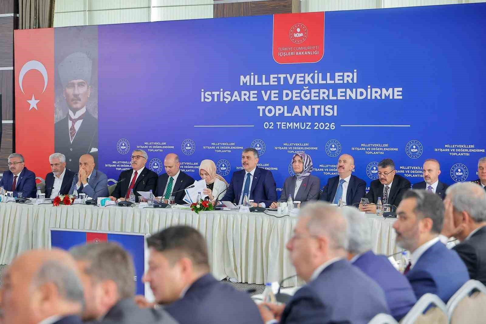 Bakan Çiftçi: "(NATO Zirvesi) Alınan tedbirlerin geçici bir tedbir olduğunu ve yalnızca ortak güvenliğimiz için uygulandığını ifade etmek istiyorum"