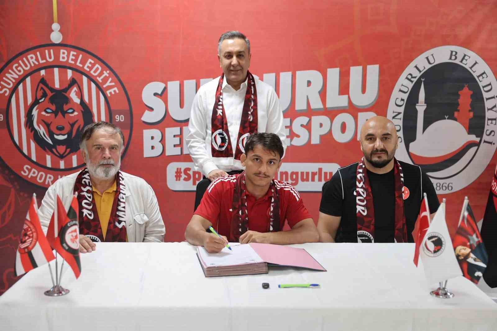 Sungurlu Belediyespor güreşte kadrosunu güçlendirdi