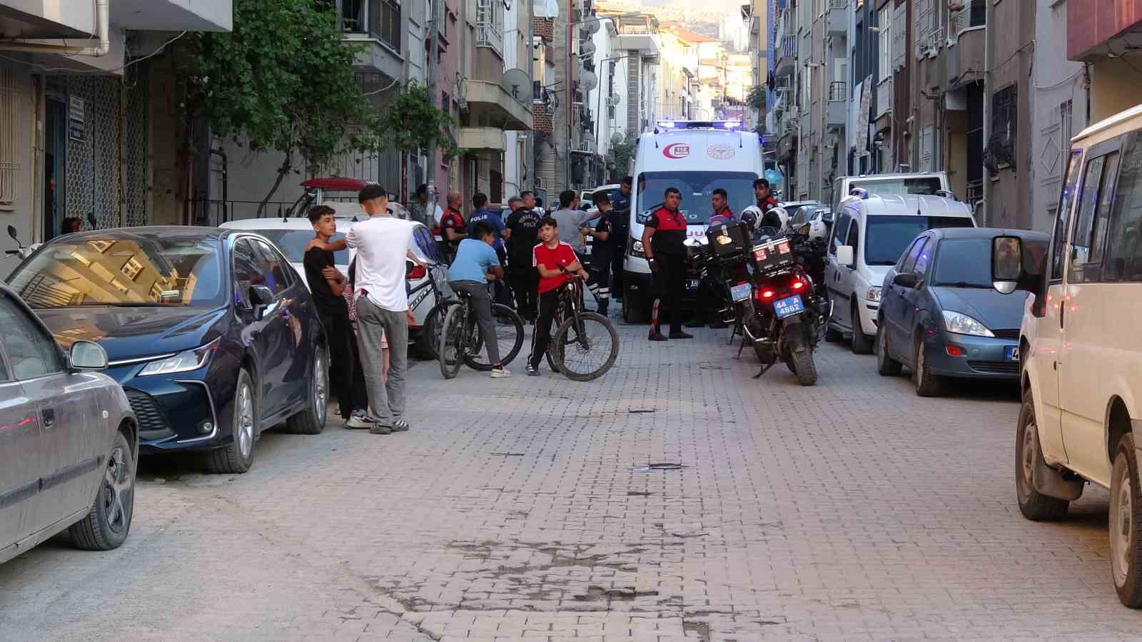 Malatya’da uzman çavuş kazara kendini vurdu