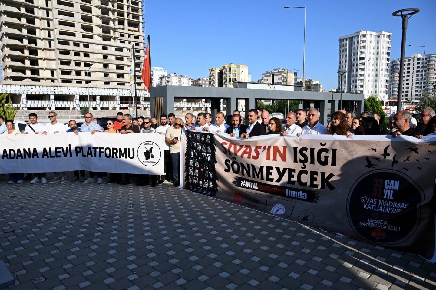 Başkan Kozay: "Acıları unutarak değil, ders çıkararak ilerleyebiliriz"
