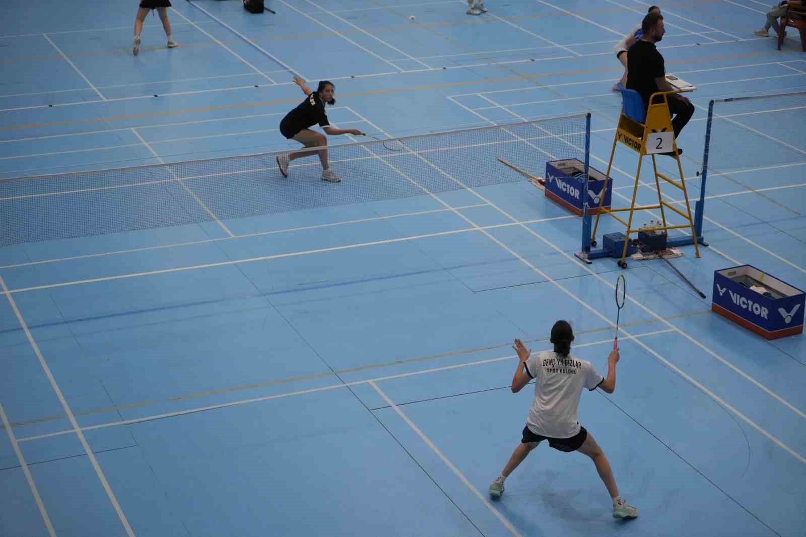 Samsun’da badminton heyecanı: 36 kulüp aynı sahnede
