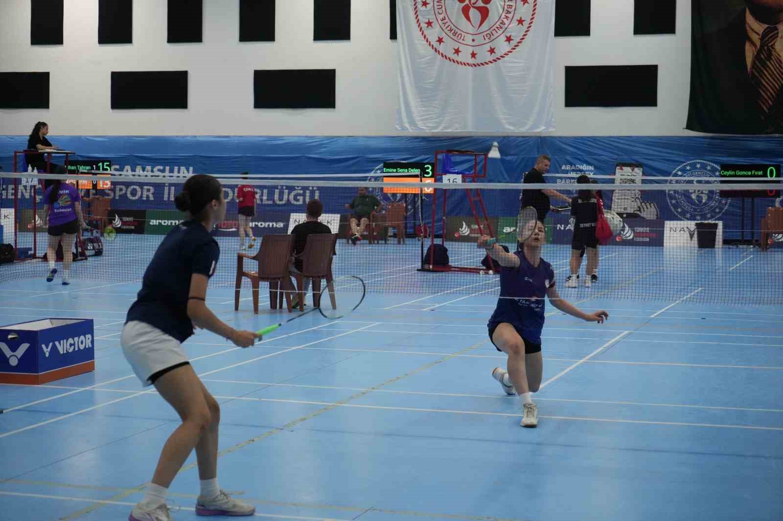 Samsun’da badminton heyecanı: 36 kulüp aynı sahnede