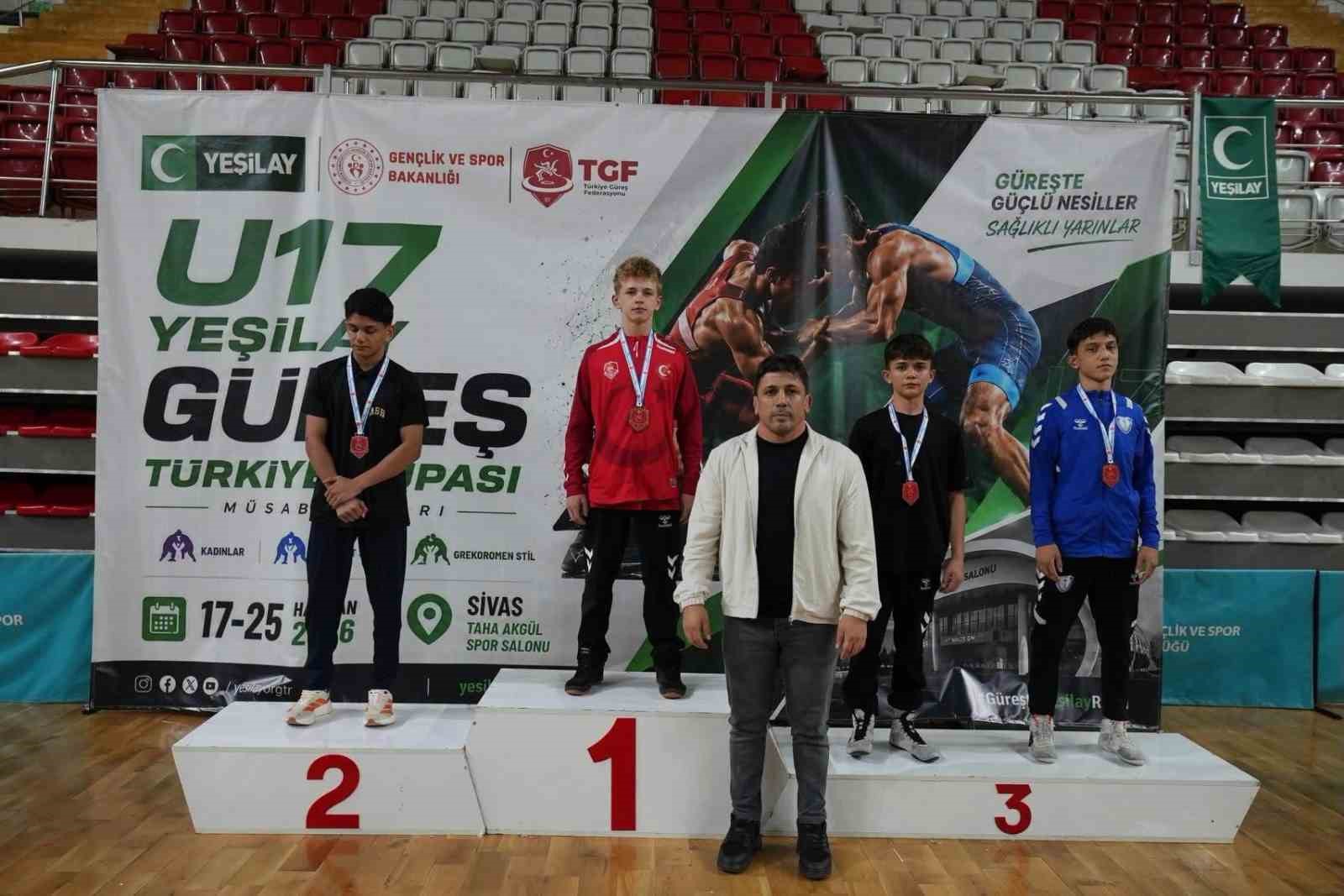 Güreşte Yıldırım Fırtınası