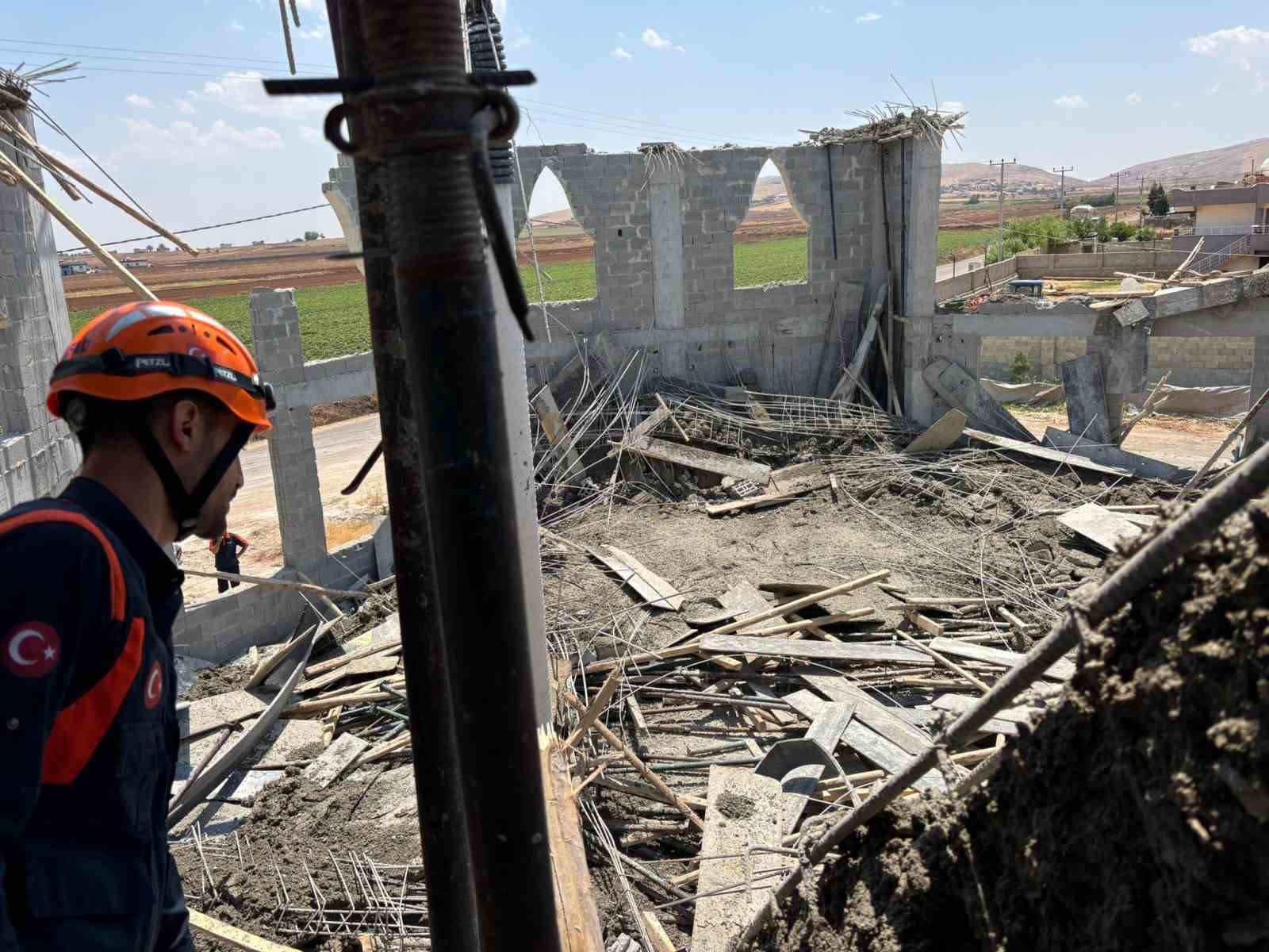 Şanlıurfa’da cami inşaatındaki çökmede 3 işçi yaralandı