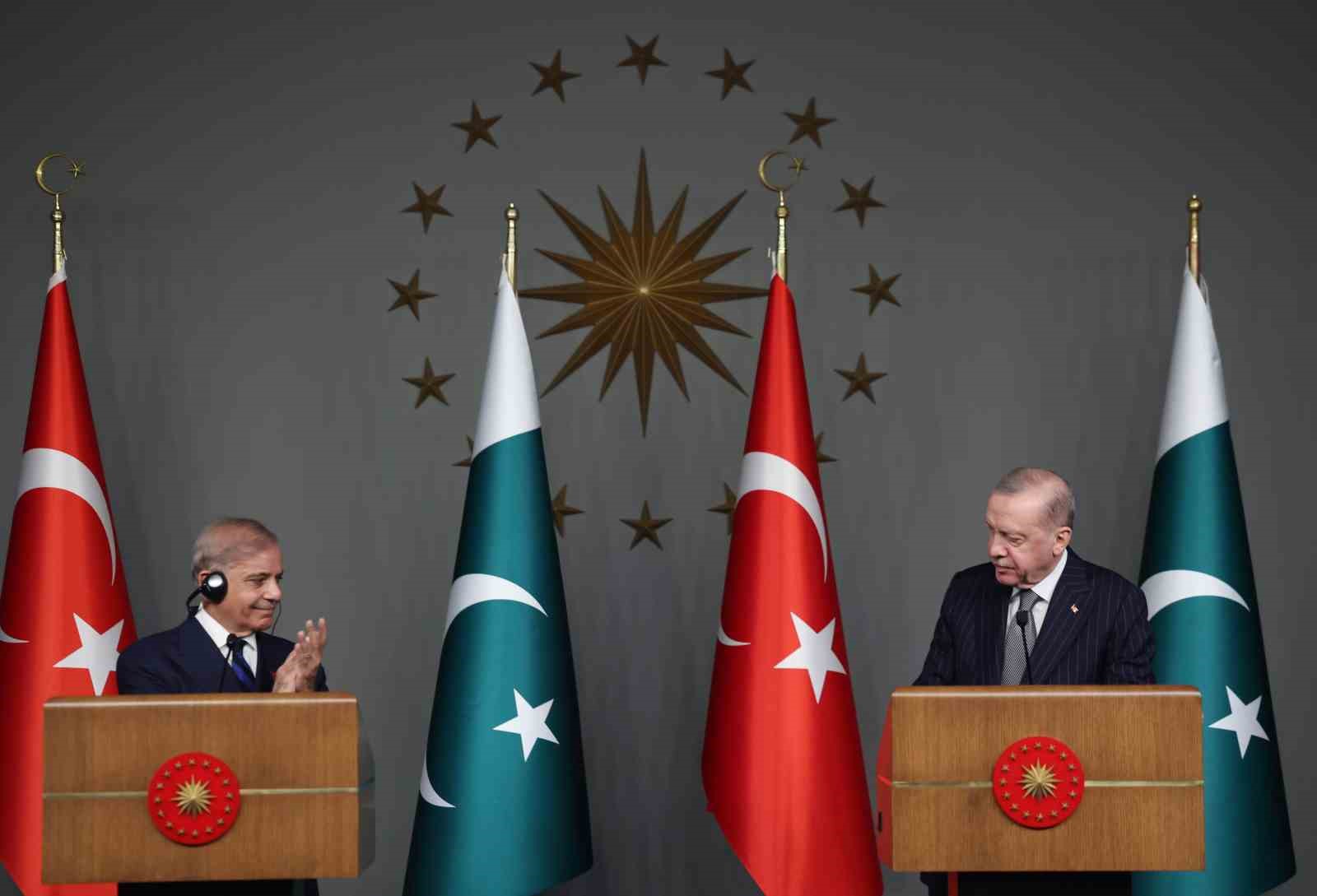 Cumhurbaşkanı Erdoğan: "İsrail işgal güçleri, Gazze’deki mazlumlara yönelik hukuk ve insanlık dışı saldırılarına devam ediyor"
