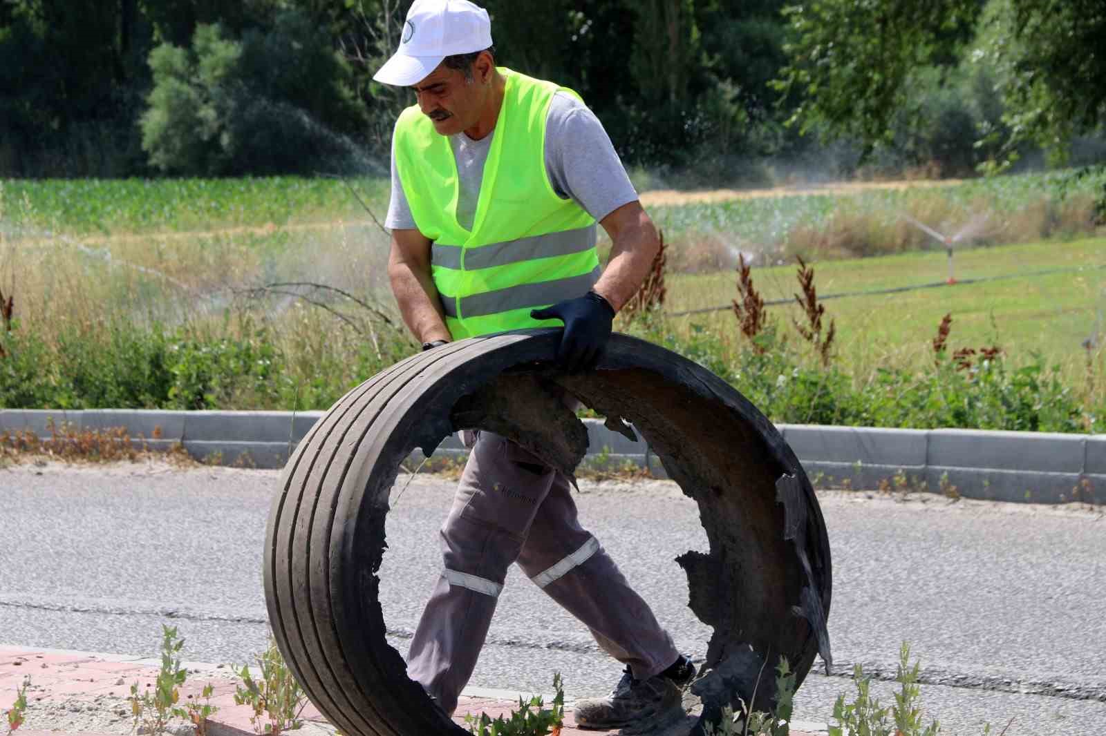 Kütahya OSB’de çöp toplama etkinliği