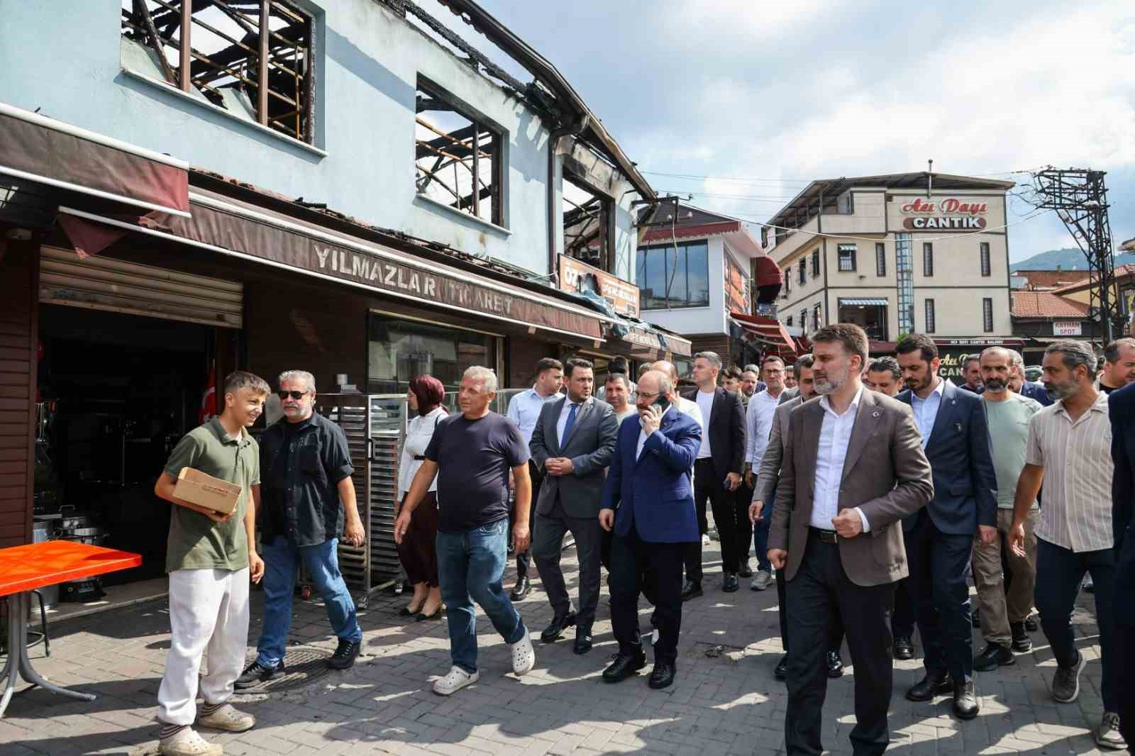 Kayhan Çarşısı’nda yaralar sarılıyor