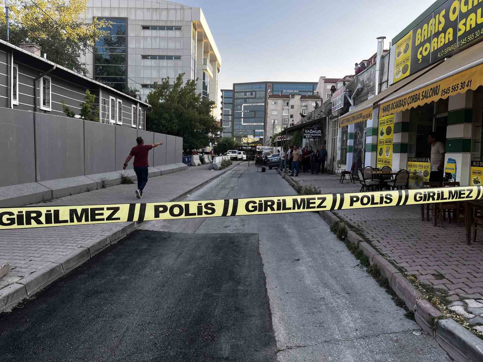 Niğde’de kıraathanede silahlı kavga: 4 yaralı