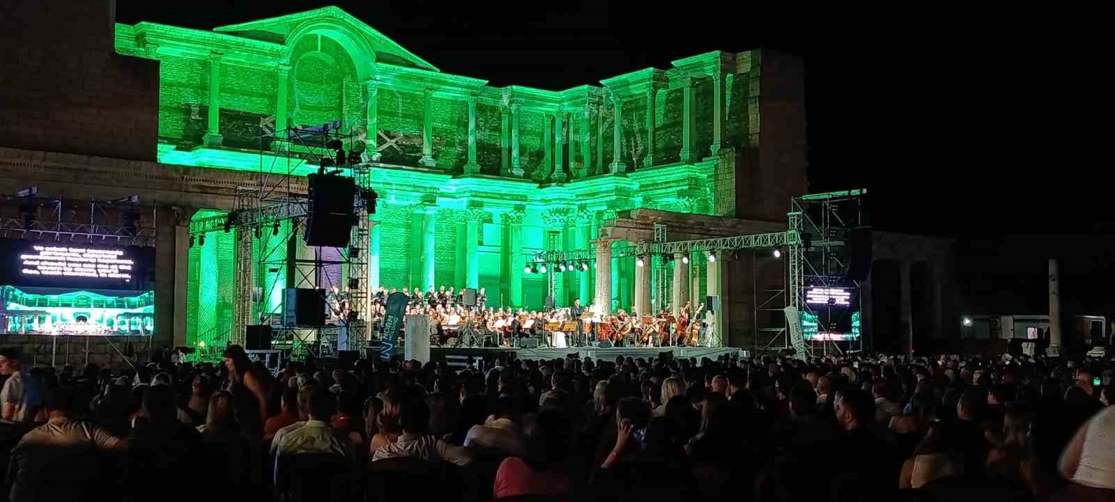 Manisa’da tarihi gece: Sardes Antik Kenti’nde ’Carmina Burana’ rüzgarı
