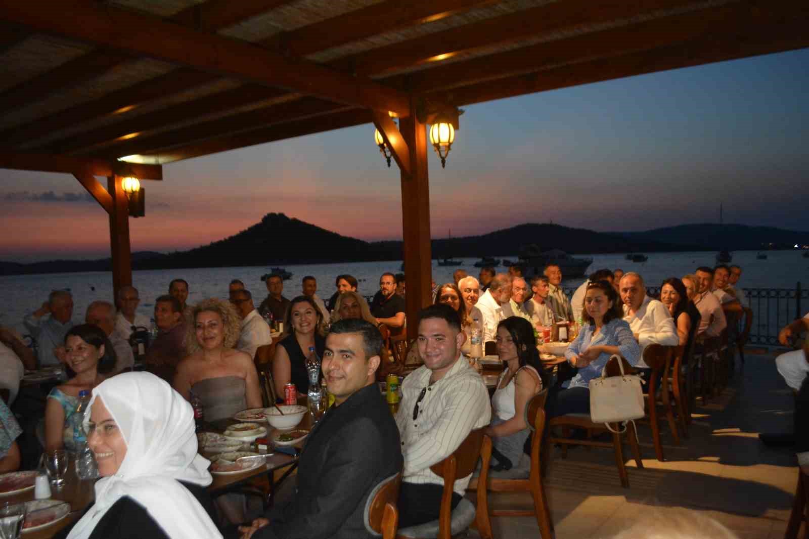 Ayvalık Kaymakamı Hasan Yaman’a duygusal veda