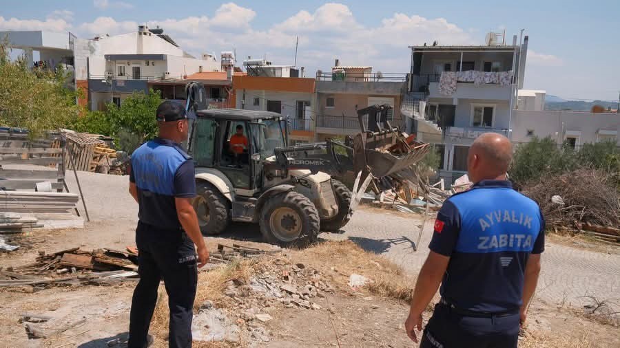 Ayvalık Belediyesi’nden çevre kirliliğine geçit yok