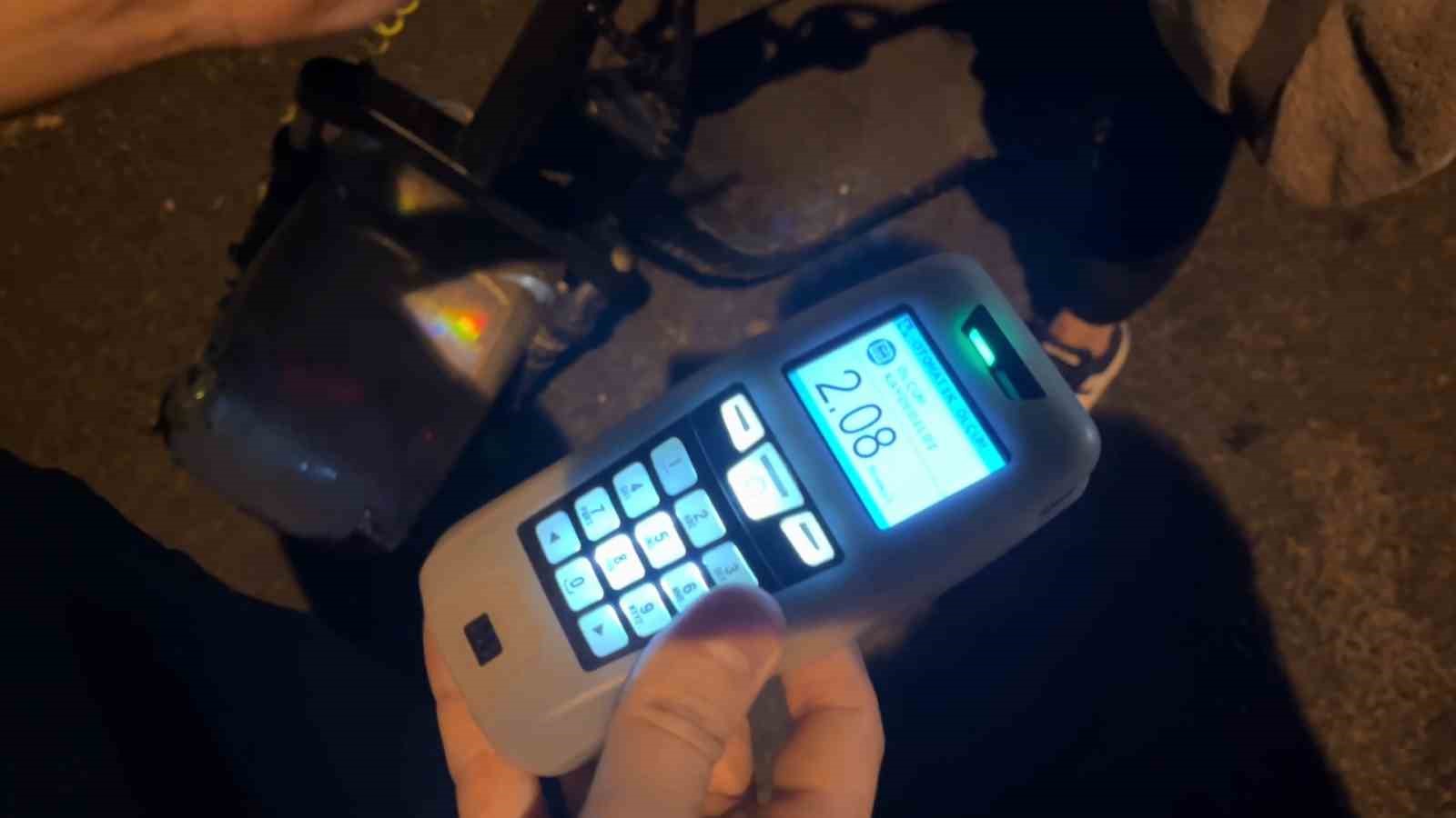 Elektrikli bisiklet sürücüsü alkollü çıktı, "Eve gidiyordum" dedi
