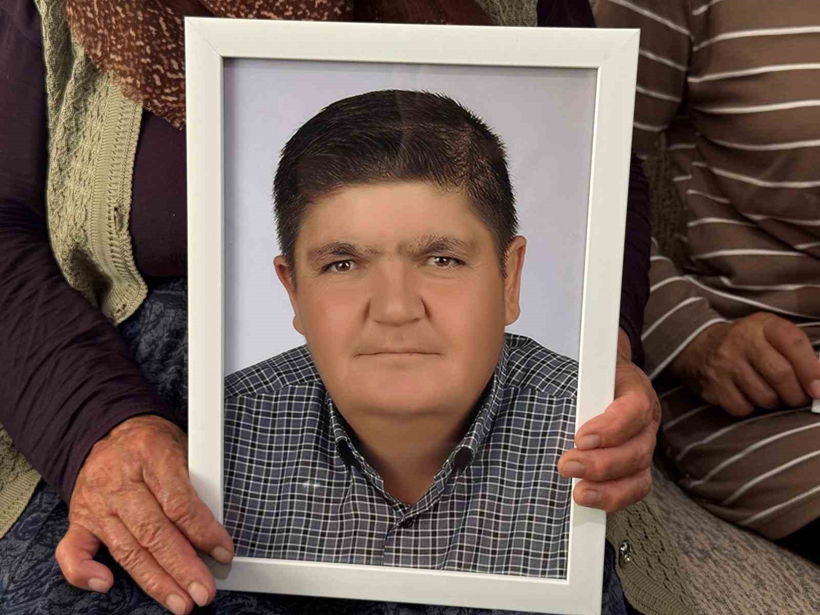 "Hayvanlara büyü yaptı" denilerek vahşice öldürülen adamın karısı tek başına çobanlık yaparak 2 oğlunu okutmaya çalışıyor