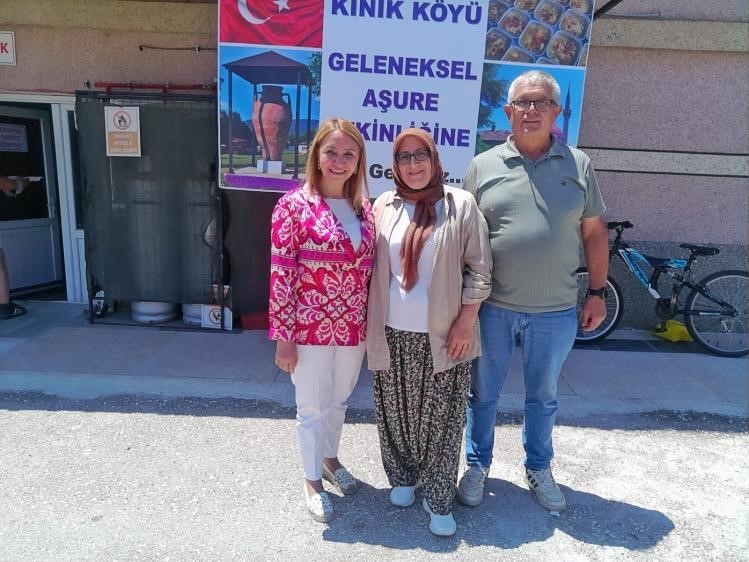 Bu kuyruğun nedeni imece usulü hazırlanan aşure