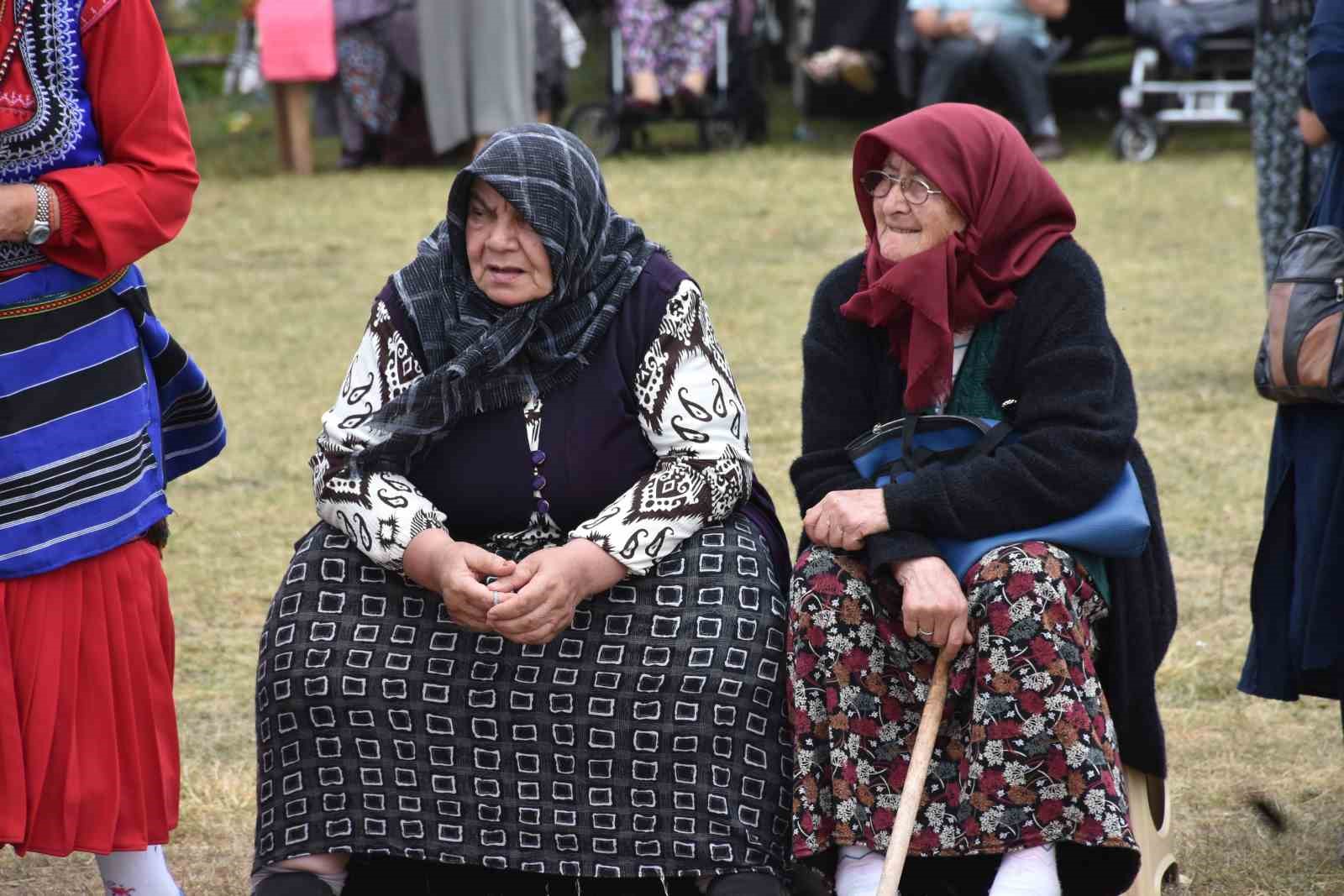 Sis, yağmur, çamur dinlemediler, 116 yıllık geleneği yaşattılar