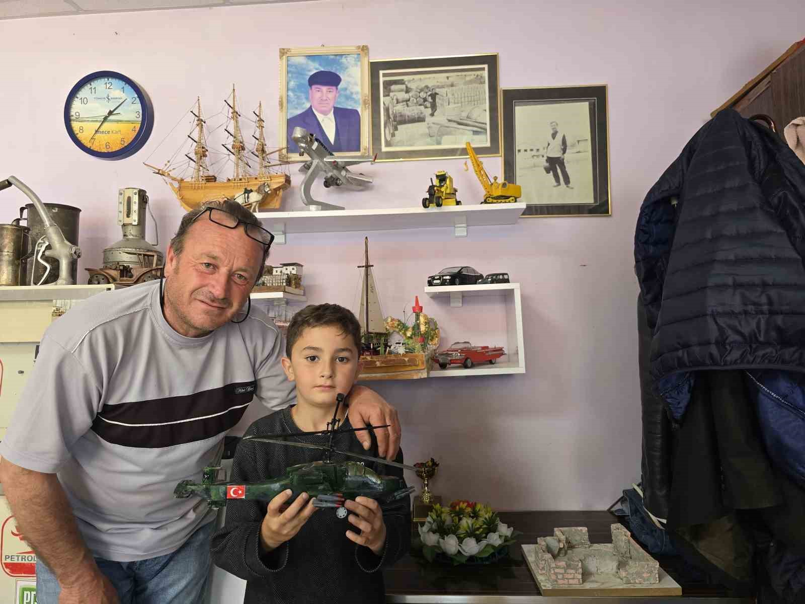 Torun sevgisi sayesinde ürettiği maketler ilgi odağı oldu