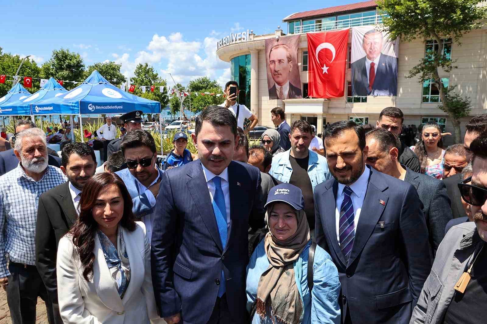 Beykoz’da tarihi gün: 1071 hak sahibi tapusuna kavuştu
