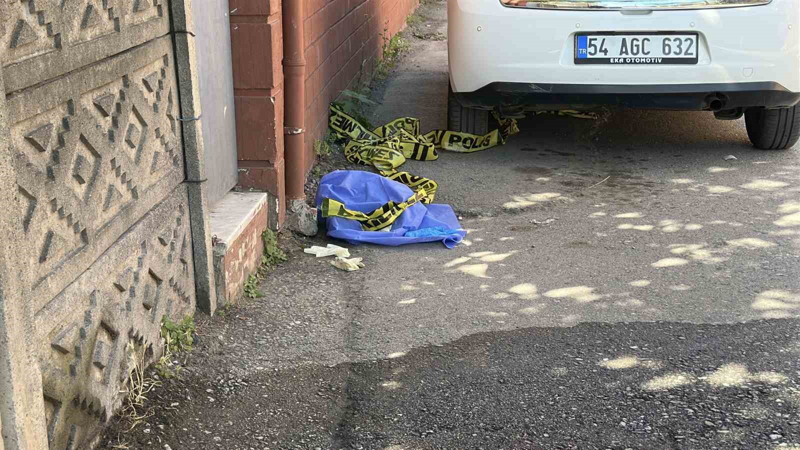Sakarya’da husumetli şahıslar arasında silahlı çatışma: 1 ölü, 1 yaralı