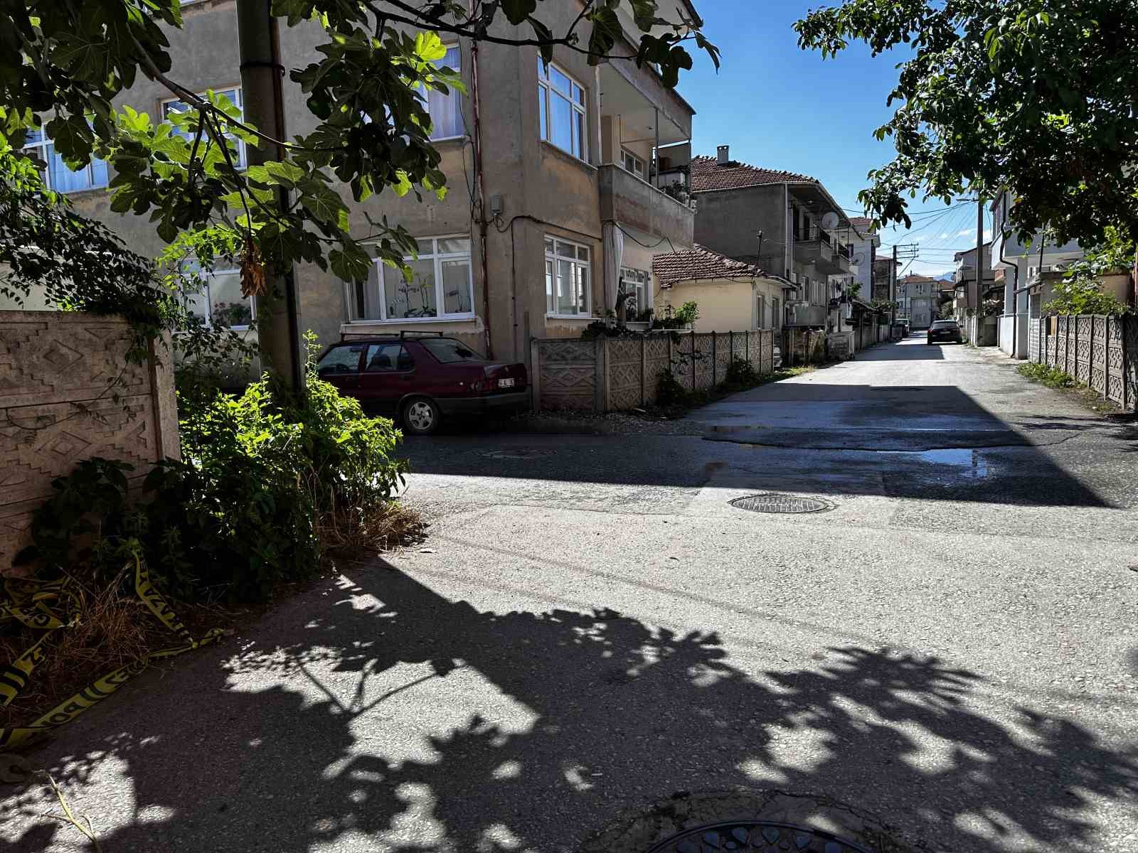 Sakarya’da husumetli şahıslar arasında silahlı çatışma: 1 ölü, 1 yaralı