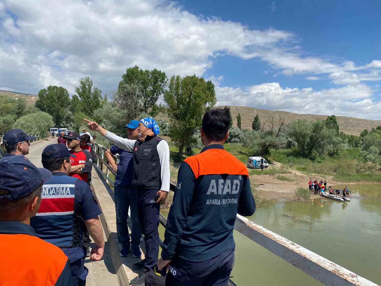 Çocuğunu kurtarmak için Kızılırmak’a giren babanın cansız bedeni bulundu