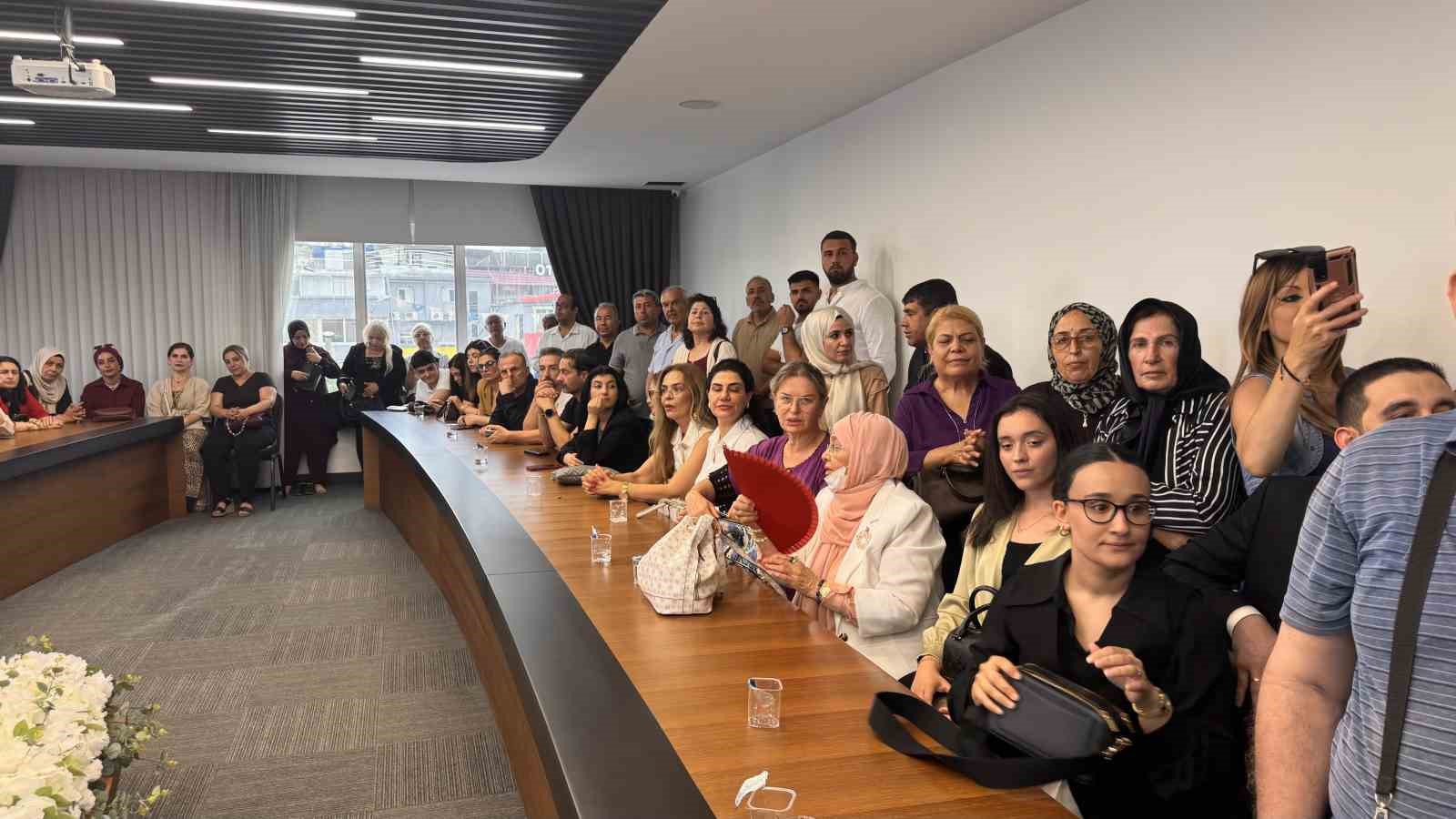 AK Parti İl Başkanı Özkan: "Sokak sokak gezerek emanete sahip çıkacağız"