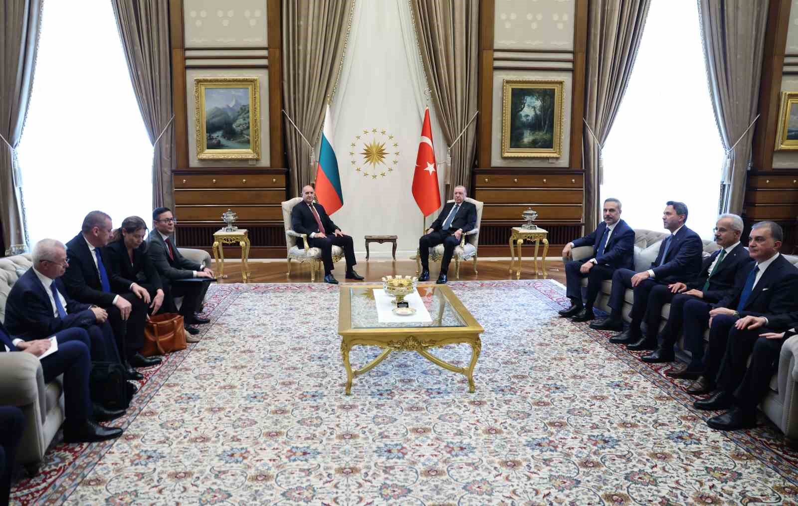 Cumhurbaşkanı Erdoğan, Bulgaristan Başbakanı Radev’i kabul etti