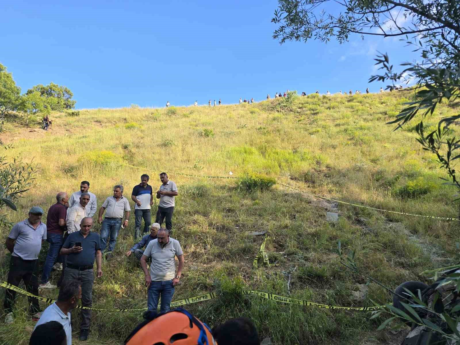 Bingöl’de pikap uçuruma yuvarlandı: 3 ölü, 2 yaralı