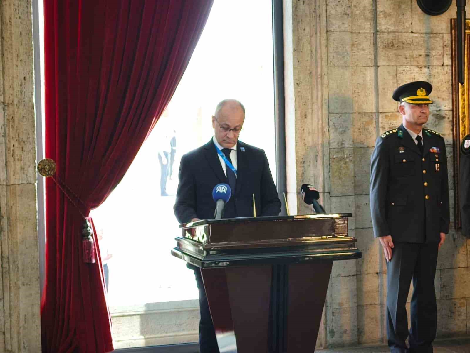 NATO heyetinden Anıtkabir’e ziyaret