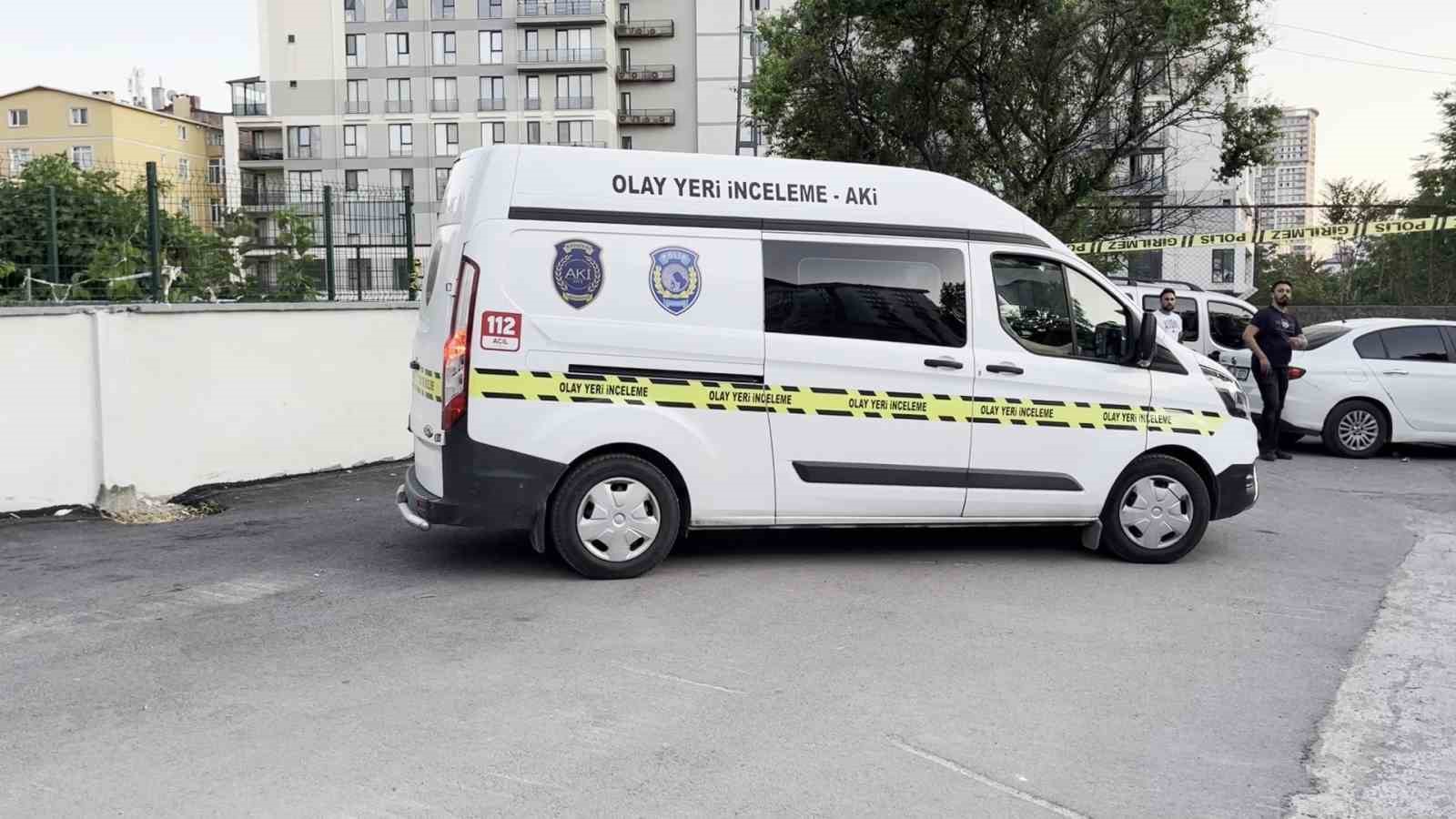 Kartal’da metruk gecekonduda kadın cesedi bulundu