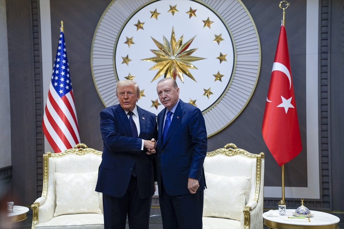 Cumhurbaşkanı Erdoğan, ABD Başkanı Trump’ı resmi törenle karşıladı