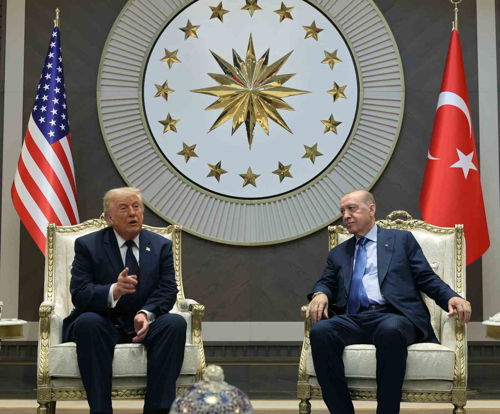 Cumhurbaşkanı Erdoğan, ABD Başkanı Trump’ı resmi törenle karşıladı