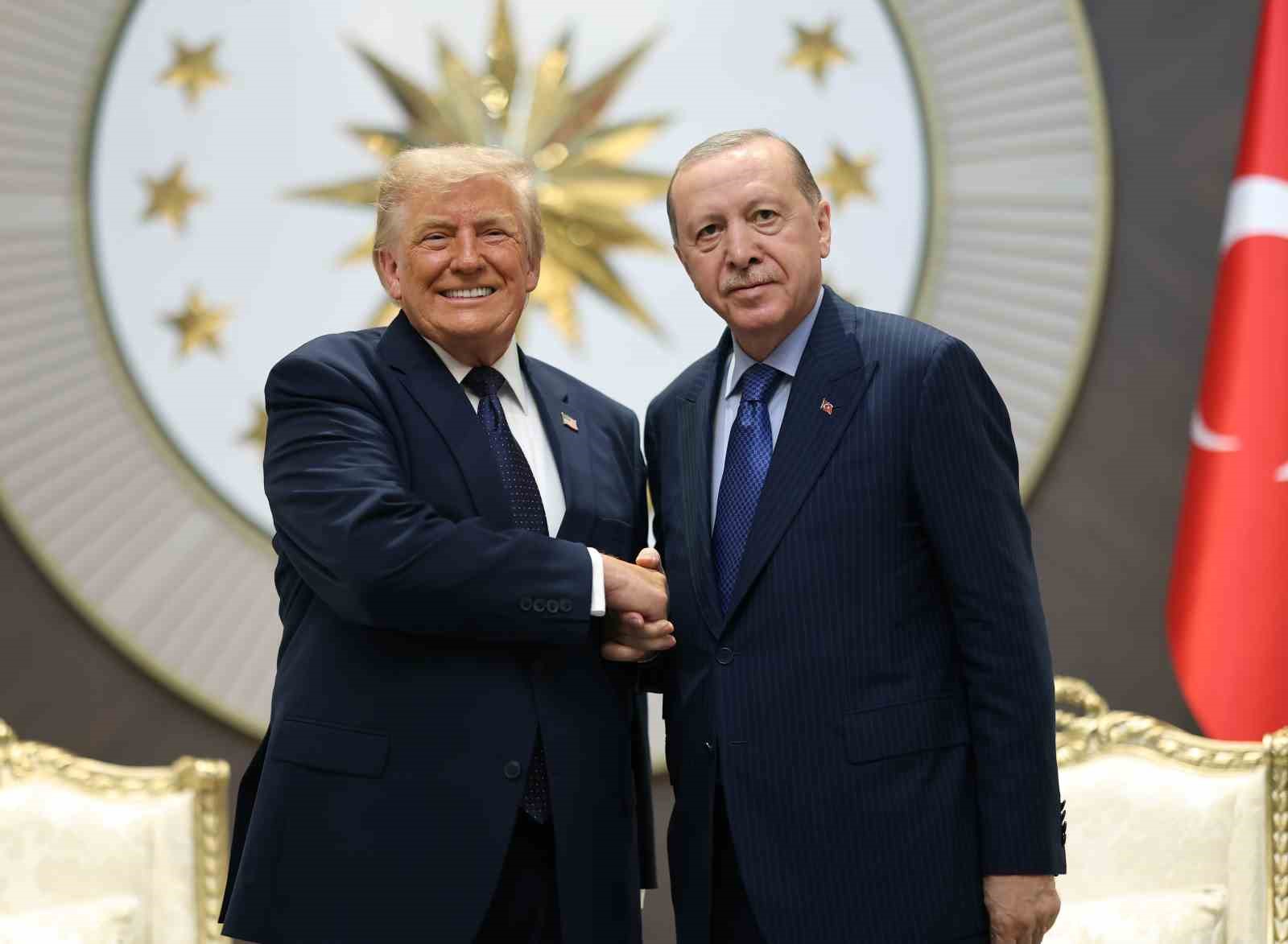 Cumhurbaşkanı Erdoğan, ABD Başkanı Trump’ı resmi törenle karşıladı