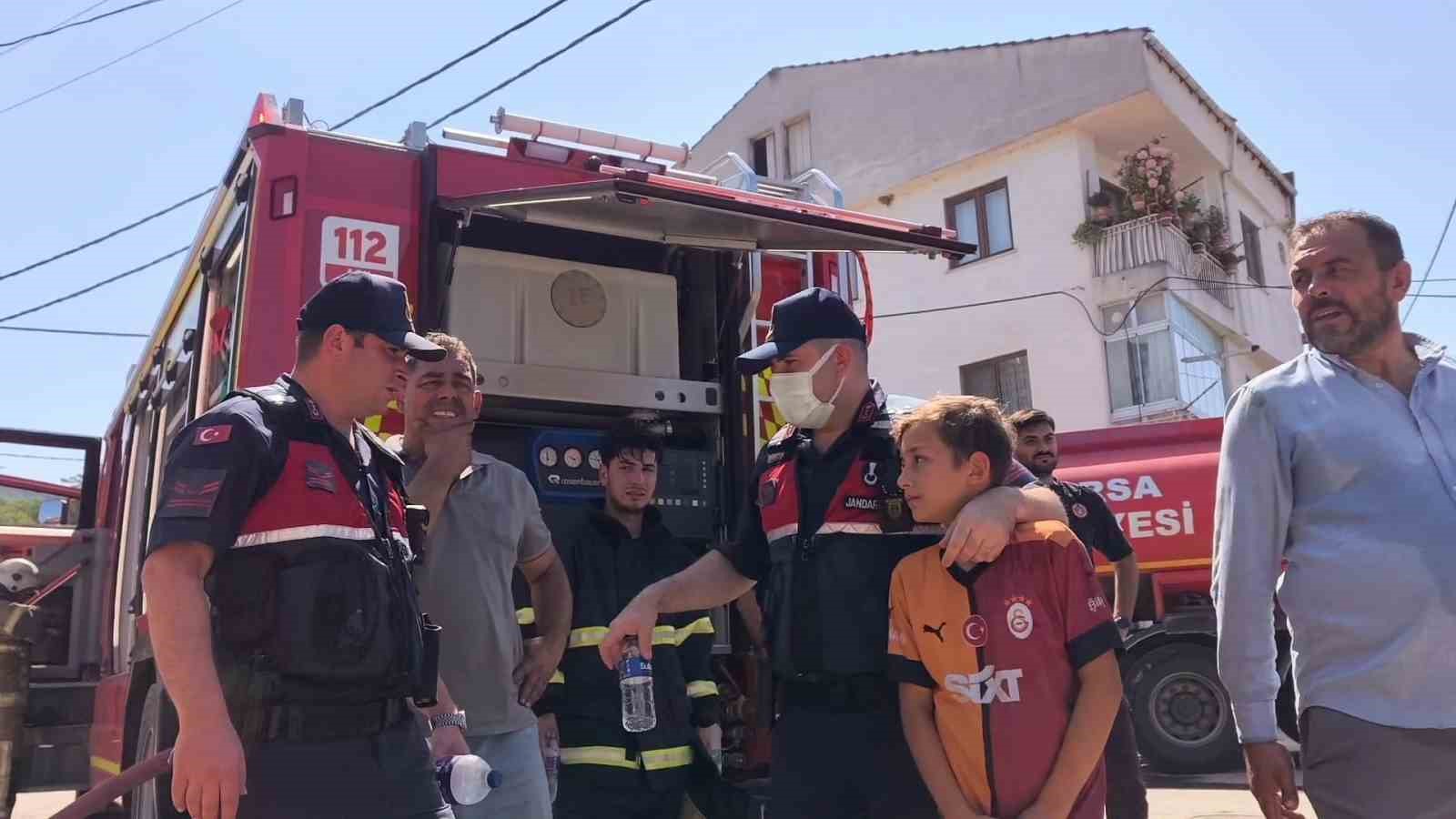 İnegöl’de yumurta deposunda yangın: Minik Huzeyfe’nin gözyaşları yürek burktu