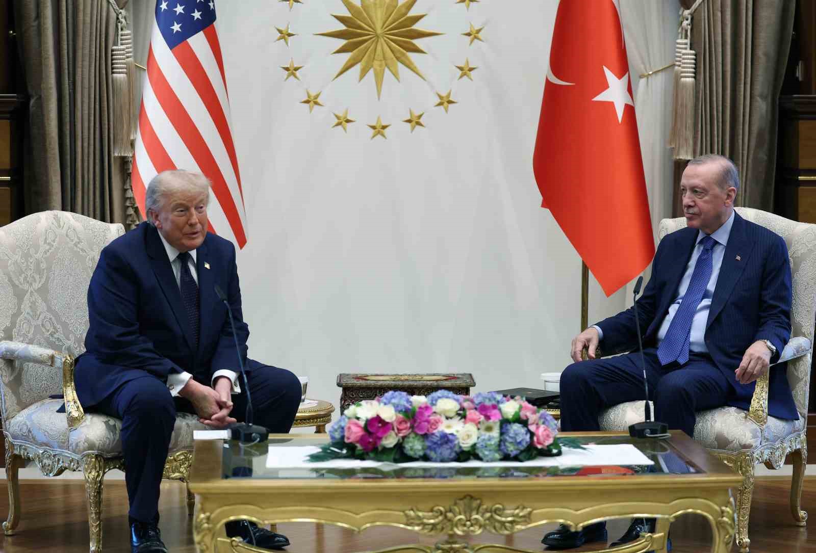Cumhurbaşkanı Erdoğan, Amerika Birleşik Devletleri Başkanı Trump’ı törenle karşıladı