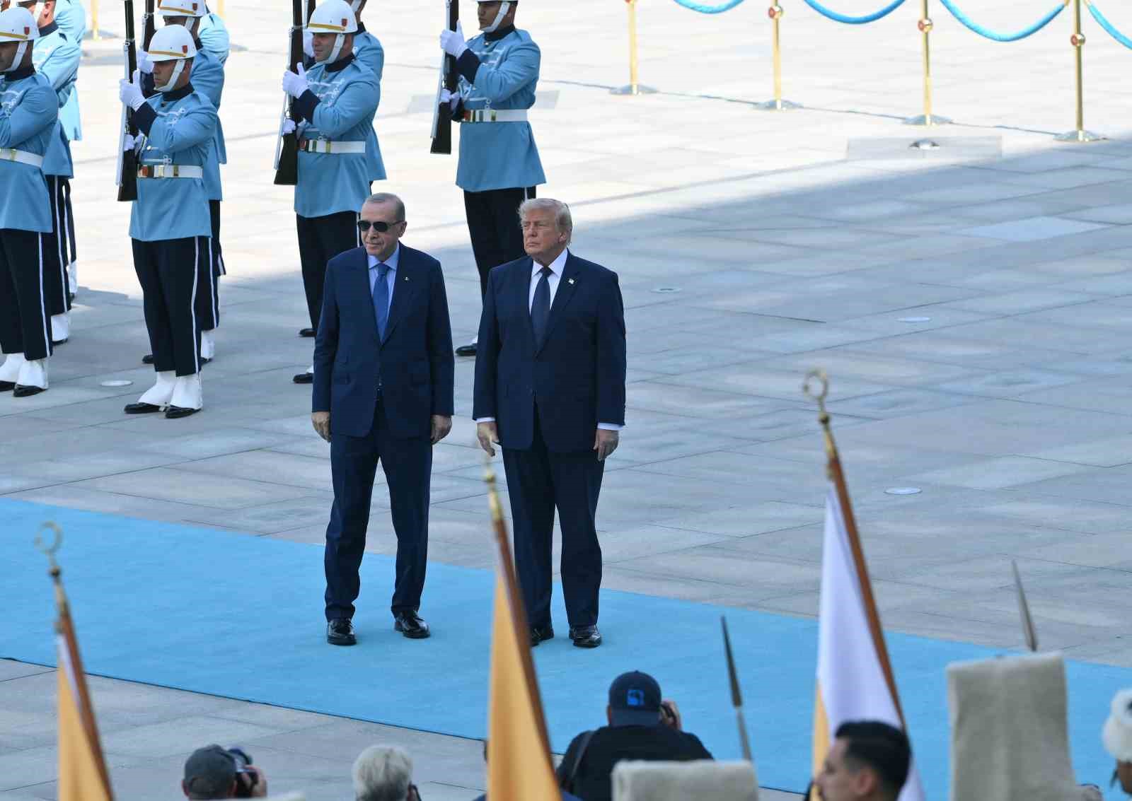 Cumhurbaşkanı Erdoğan, Amerika Birleşik Devletleri Başkanı Trump’ı törenle karşıladı