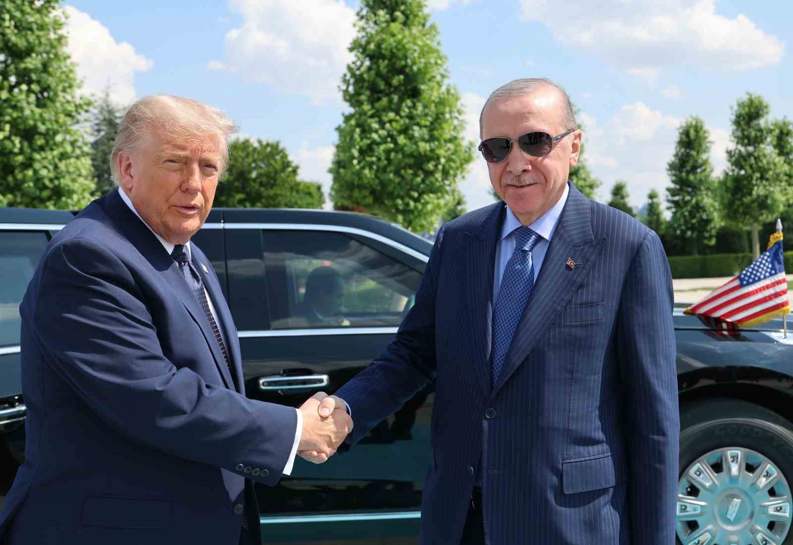 Cumhurbaşkanı Erdoğan, Amerika Birleşik Devletleri Başkanı Trump’ı törenle karşıladı