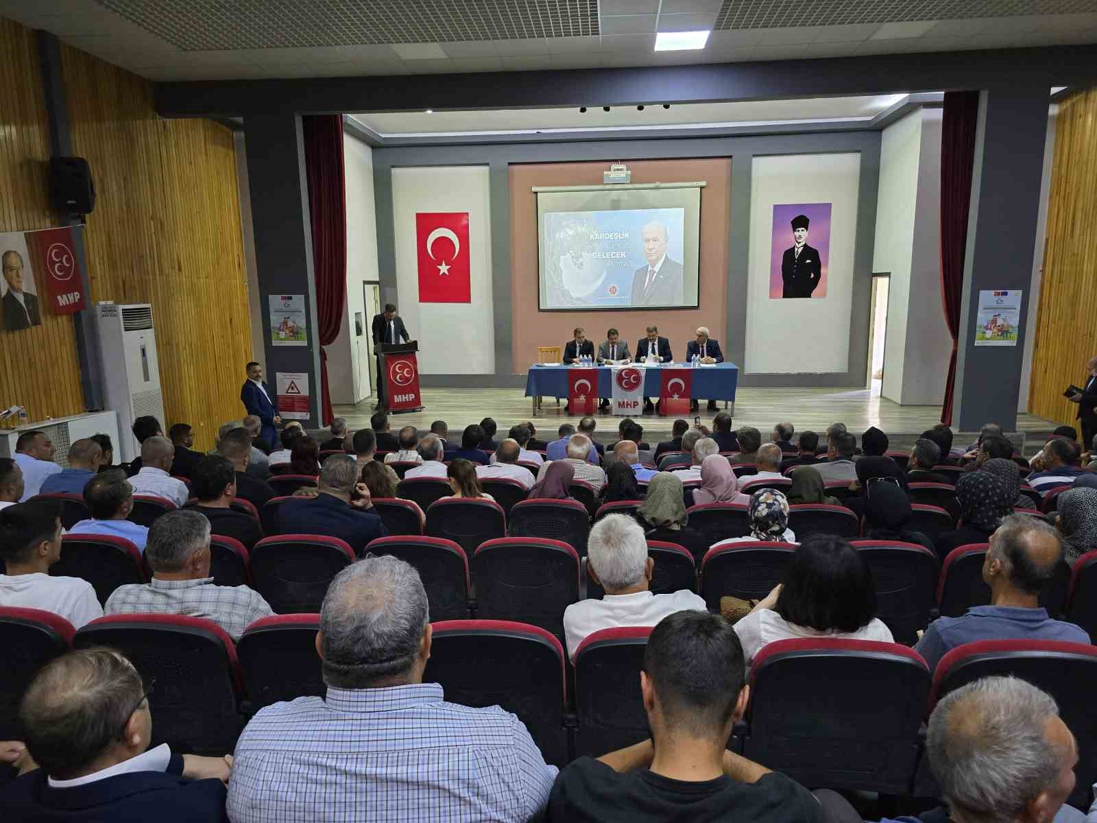 MHP Orhaneli’de görev değişimi