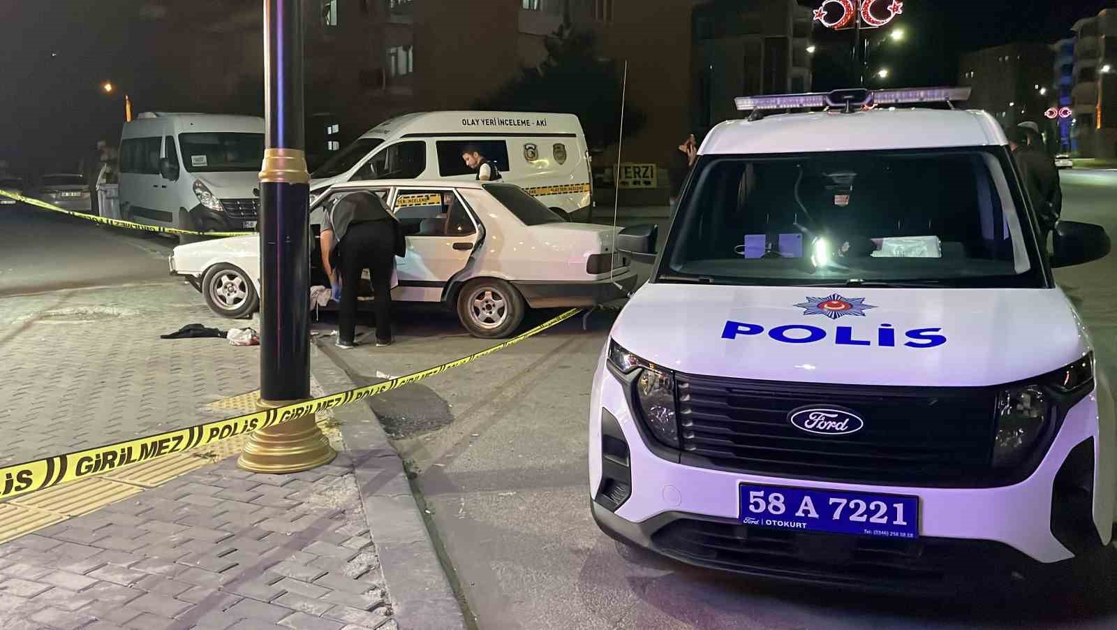 Sivas’ta kayınbaba damadını tabancayla vurdu: 1 yaralı