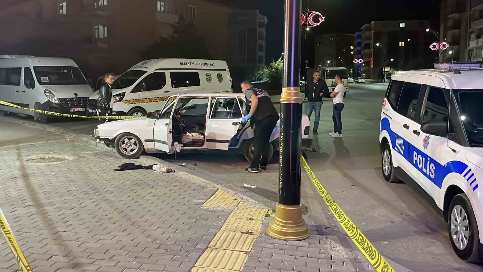 Sivas’ta kayınbaba damadını tabancayla vurdu: 1 yaralı