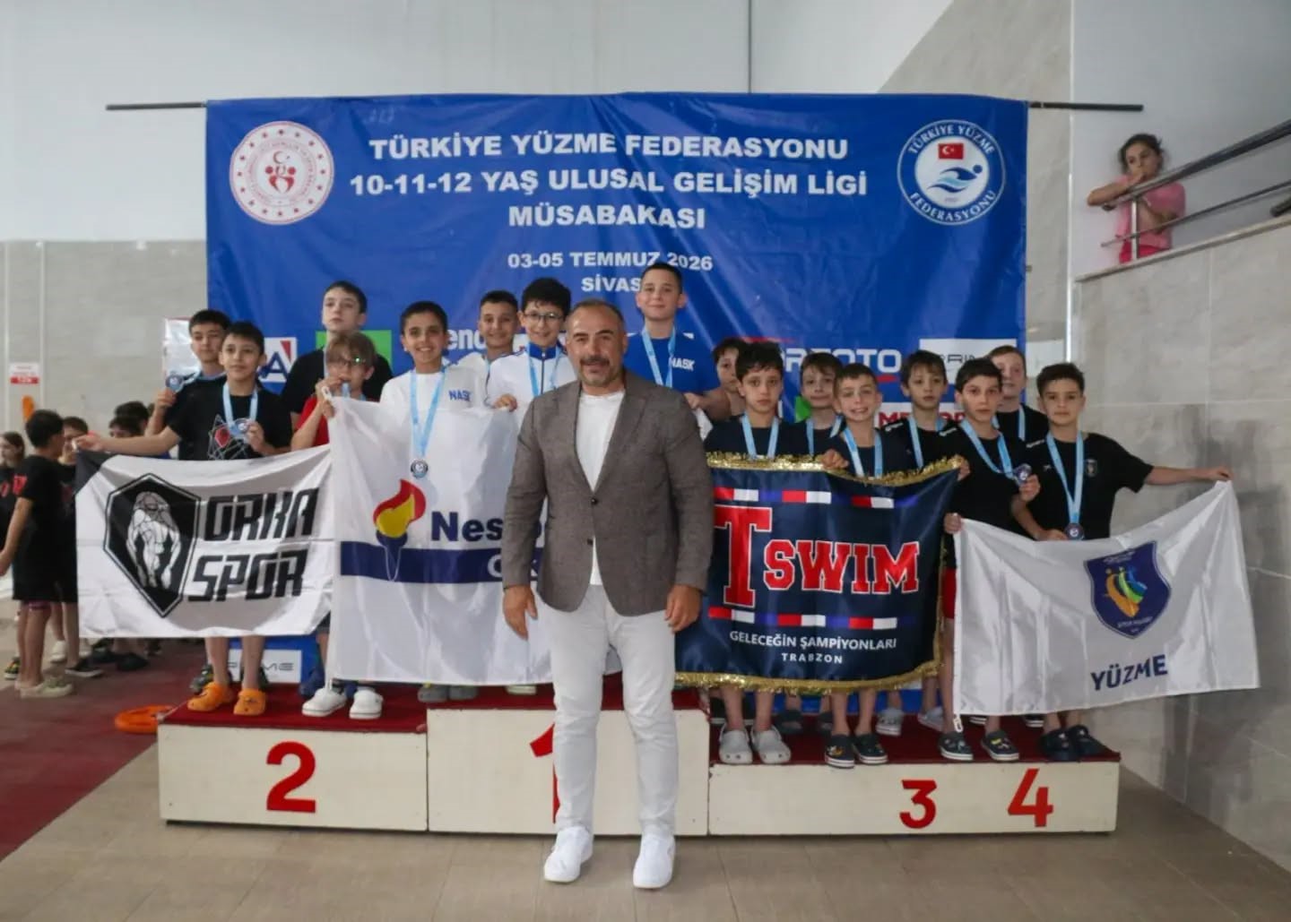 Sivas’ta kulaçlar madalya için açıldı