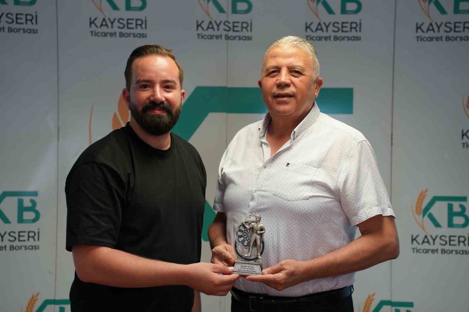 KTB ERVA Spor Okulu sporcularından Başkan Bağlamış’a ziyaret
