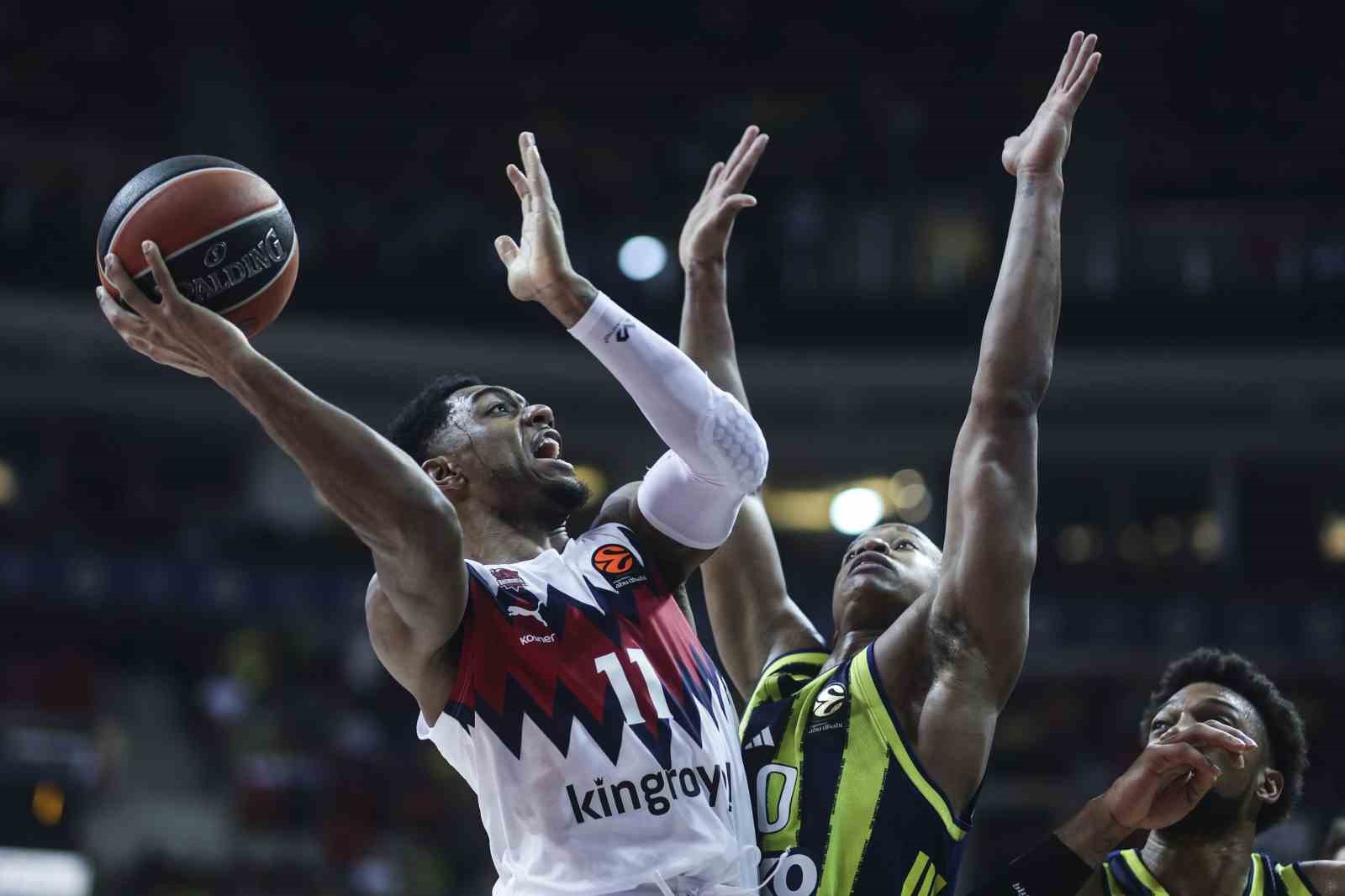 Fenerbahçe, Trent Forrest’i kadrosuna kattı