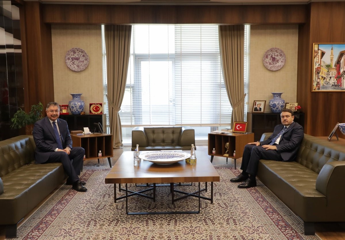 Vali Yılmaz’dan Kütahya’ya iş birliği ziyareti