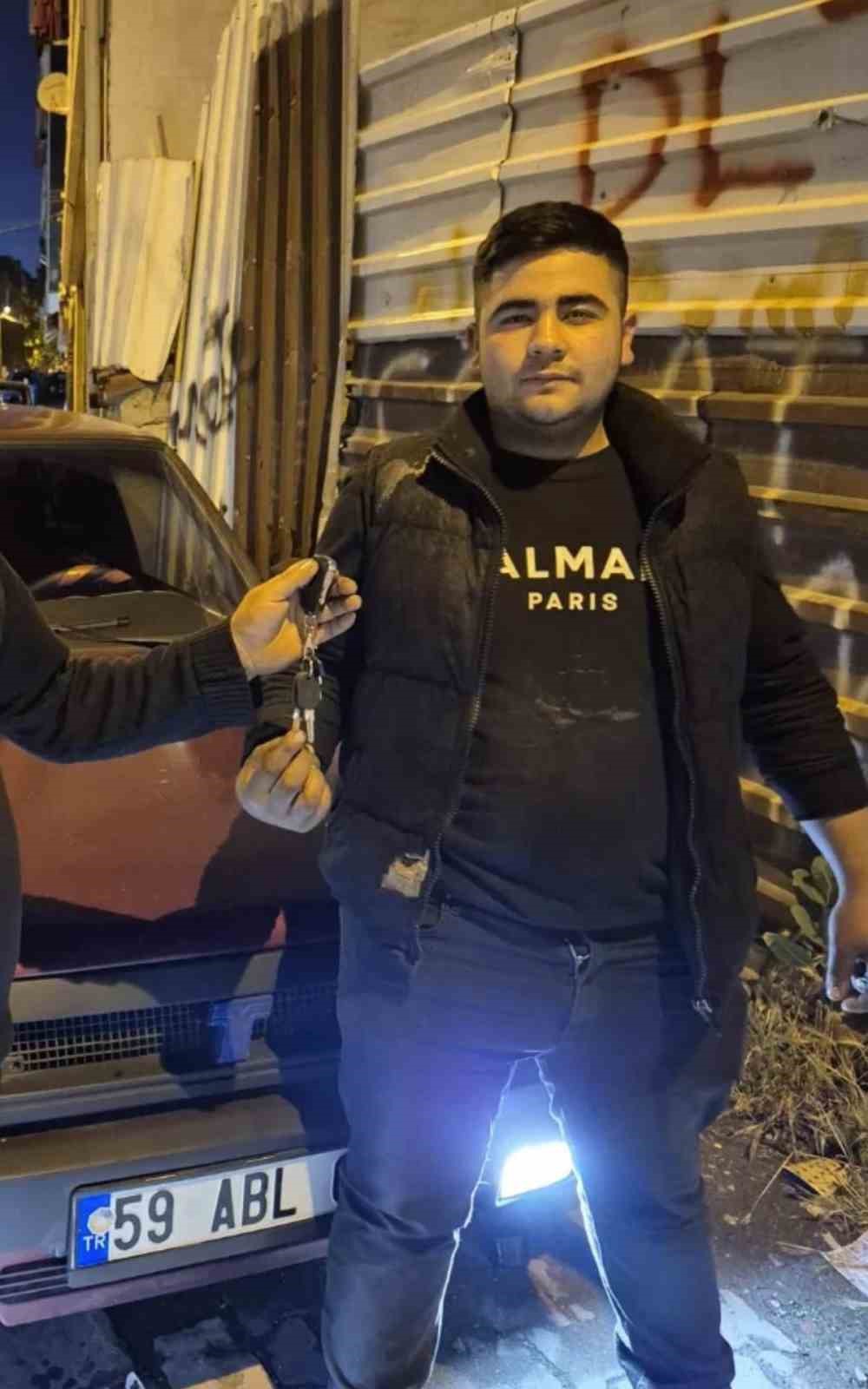Küçükçekmece’de husumetli oldukları 16 yaşındaki çocuğu öldüren 3 sanık hakim karşısında
