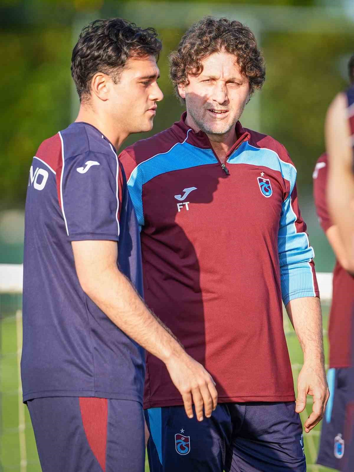 Trabzonspor’da Aral Şimşir ilk antrenmanına çıktı