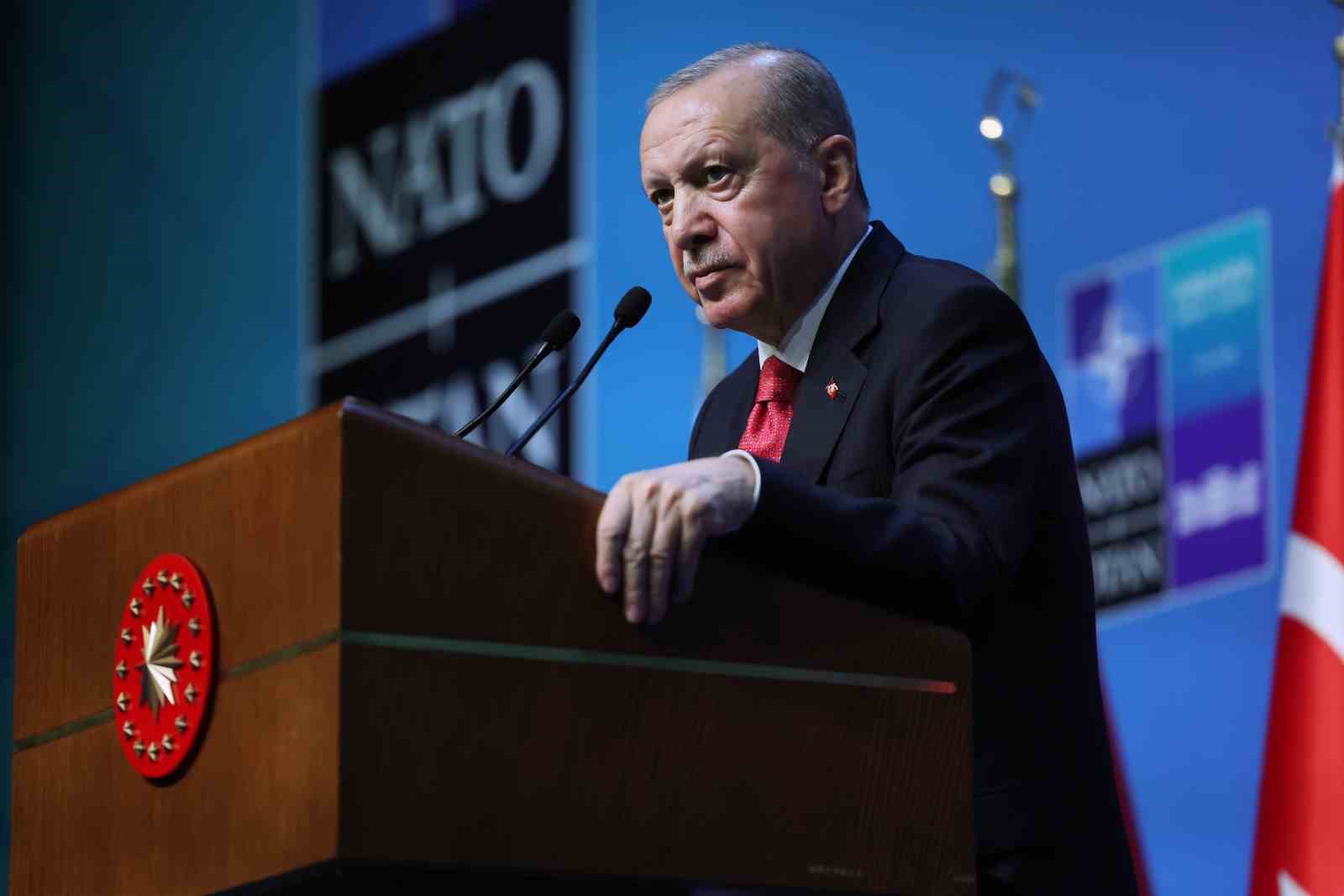Cumhurbaşkanı Erdoğan: "NATO birbirine bağımlı ülkelerin değil, birbirine güç katan müttefiklerin ittifakı olmalıdır"