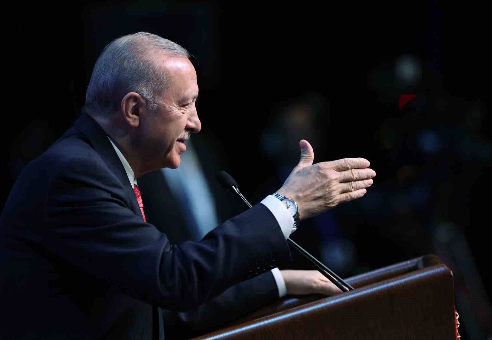 Cumhurbaşkanı Erdoğan: "NATO birbirine bağımlı ülkelerin değil, birbirine güç katan müttefiklerin ittifakı olmalıdır"