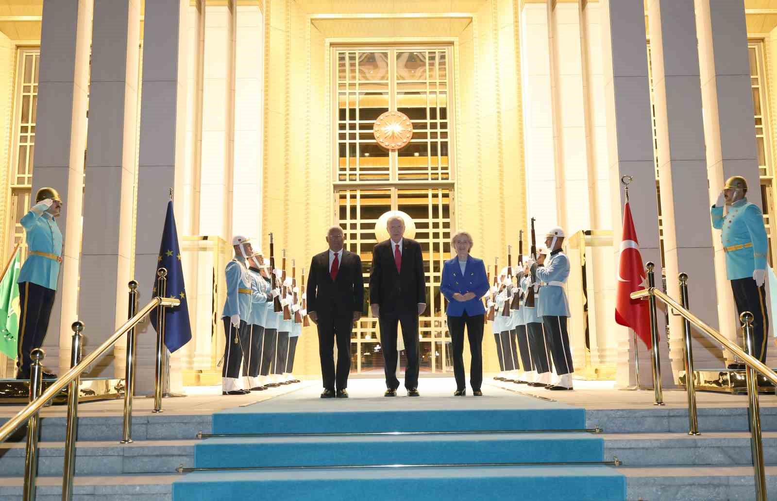 Cumhurbaşkanı Erdoğan, AB Komisyonu Başkanı Leyen ve AB Konseyi Başkanı Costa’yı kabul etti